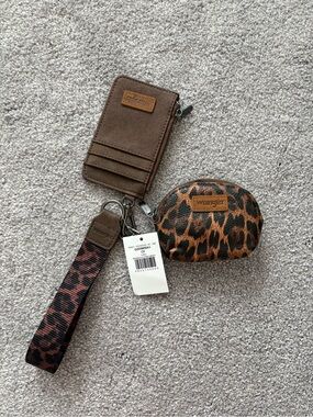 Wrangler Brown Leopard-Accent Card Holder and Coin Pouch Set